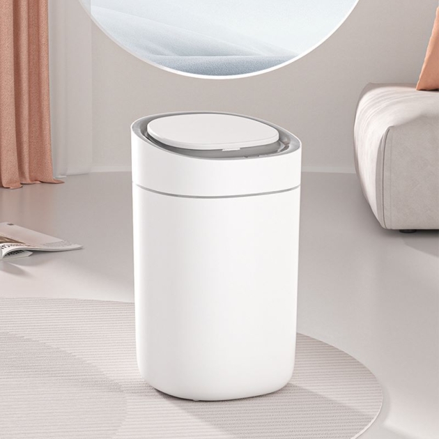 Automatic Bagging Smart Sensing Trash Can